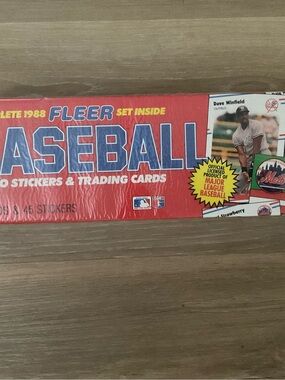Fleer Baseball Card & Sticker Set 1988
Full sets un opened, 8 sets available